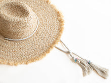 Load image into Gallery viewer, MAE