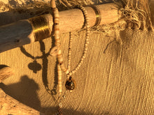 Load image into Gallery viewer, NOTHING PRETENTIOUS